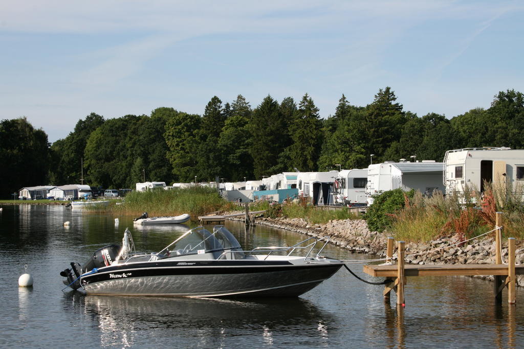 Dragso Camping & Stugby Hotel Karlskrona Bagian luar foto